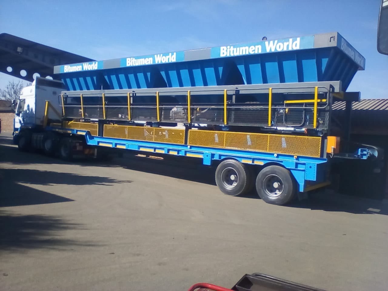 Bitumen tanker — respray in blue